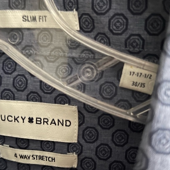 Lucky Brand Button down shirt. XL - Picture 3 of 3